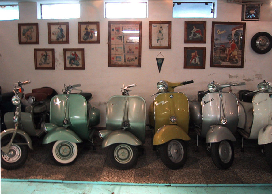 vroom-with-a-view-vespas-marco-workshop
