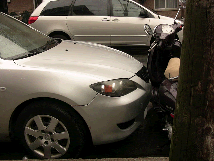 tolerance-car-vs-vespa-scooter-vespa