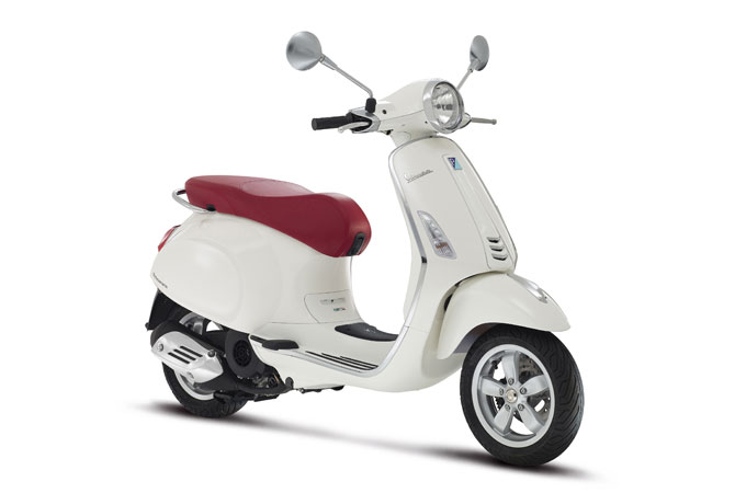 modern-vespa-primavera-scooter-50-ivespa