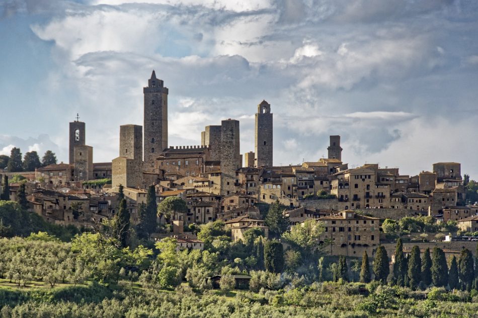 san-gimignano-towers-tuscany-italy